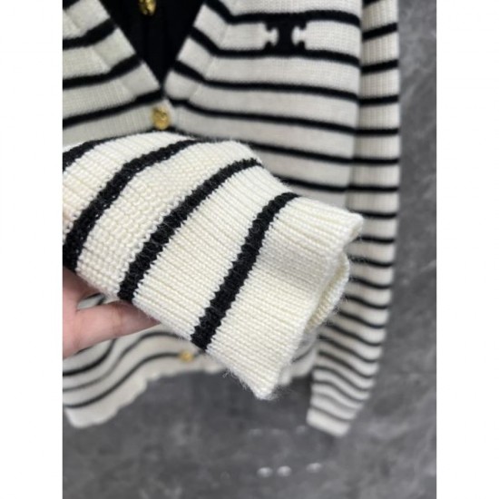 CELINE Celine Knit Cardigan 2024FW Perfect for winter outings CELINE Celine Knit Cardigan 2024FW Perfect for winter outings
