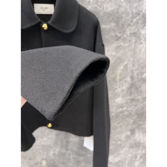 CELINE Celine coat 2024FW Fans flock to the new winter edition CELINE Celine coat 2024FW Fans flock to the new winter edition