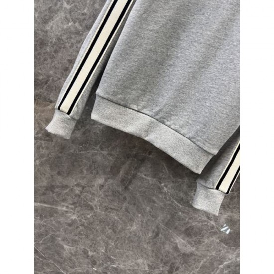 CELINE Pullover 2024FW Eye-catching style this winter CELINE Pullover 2024FW Eye-catching style this winter