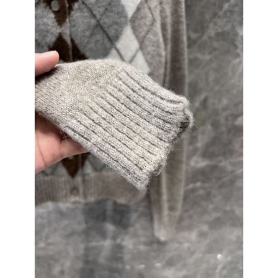 CELINE Knit Cardigan 2024FW Pre-sale for overseas customers only CELINE Knit Cardigan 2024FW Pre-sale for overseas customers only