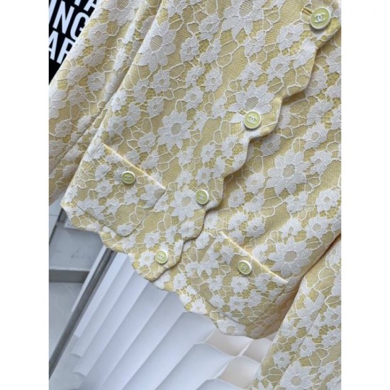 2024SS Coat CHANEL CHANEL Peace of mind that you can see glimpses from tops 2024SS Coat CHANEL CHANEL Peace of mind that you can see glimpses from tops