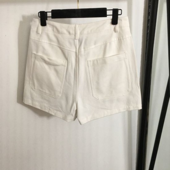 CHANEL Top and bottom set 2024FW Ends as soon as sold out First come, first served CHANEL Top and bottom set 2024FW Ends as soon as sold out First come, first served