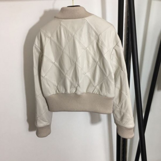 CHANEL Blouson coat 2024FW This is the one for this fall CHANEL Blouson coat 2024FW This is the one for this fall