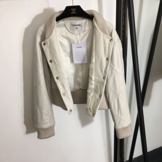 CHANEL Blouson coat 2024FW This is the one for this fall CHANEL Blouson coat 2024FW This is the one for this fall