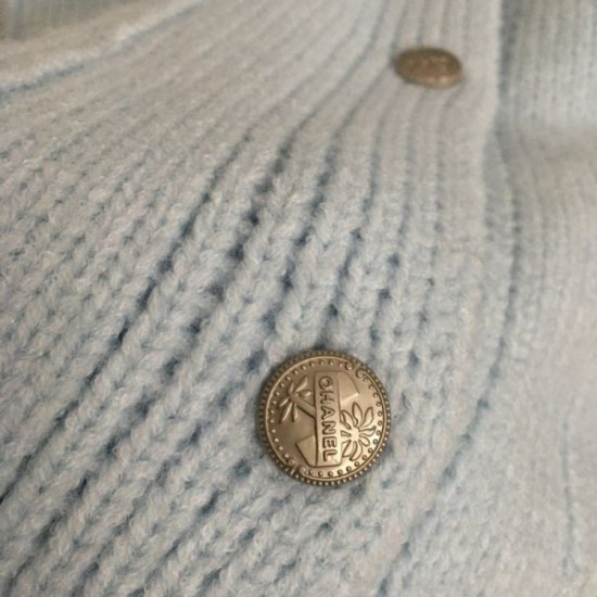 CHANEL Knit Cardigan 2024FW Definitely the latest trend CHANEL Knit Cardigan 2024FW Definitely the latest trend