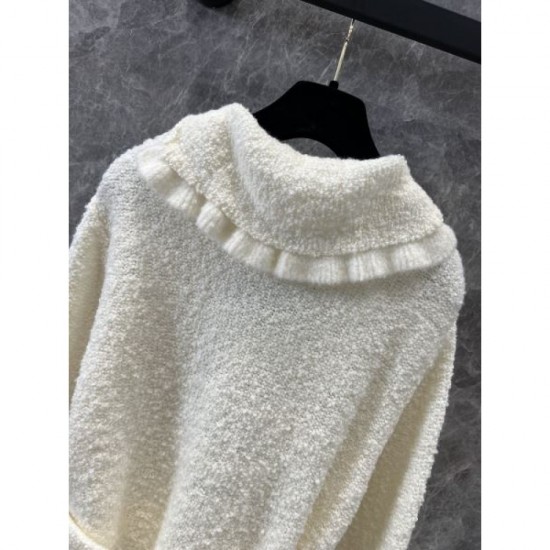 CHANEL Chanel Sweater 2024FW Celebrities are also crazy about the brand new item CHANEL Chanel Sweater 2024FW Celebrities are also crazy about the brand new item