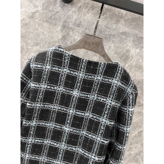 CHANEL Chanel coat 2024FW A new item that has been featured in many magazines CHANEL Chanel coat 2024FW A new item that has been featured in many magazines