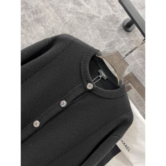 CHANEL Coat 2024FW Used by celebrities and entertainers CHANEL Coat 2024FW Used by celebrities and entertainers