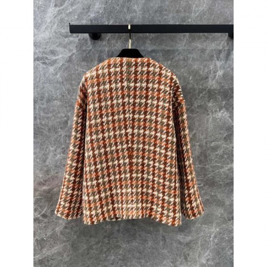 CHANEL Chanel coat 2024FW limited time, should be bought at a good price CHANEL Chanel coat 2024FW limited time, should be bought at a good price