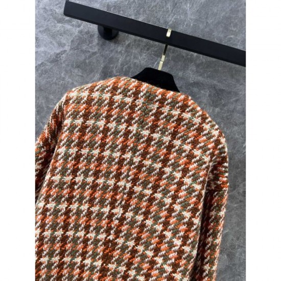 CHANEL Chanel coat 2024FW limited time, should be bought at a good price CHANEL Chanel coat 2024FW limited time, should be bought at a good price