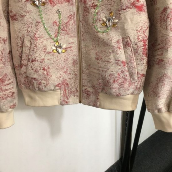 DOLCE & GABBANA Dolce & Gabbana coat 2024FW Limited edition that can definitely be used in winter DOLCE & GABBANA Dolce & Gabbana coat 2024FW Limited edition that can definitely be used in winter