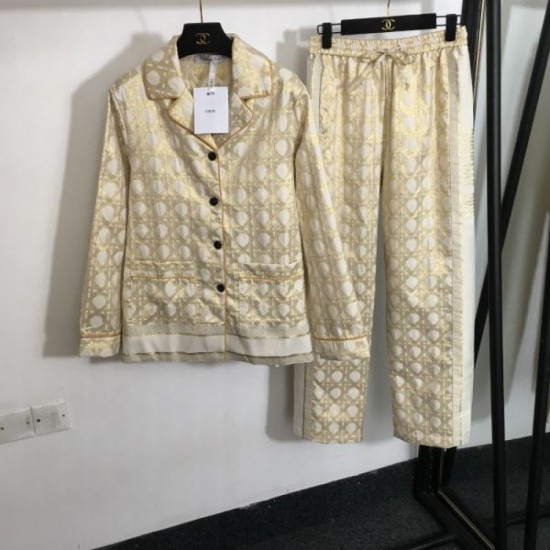 DIOR Top and bottom set 2024FW You can buy it now! New arrival DIOR Top and bottom set 2024FW You can buy it now! New arrival