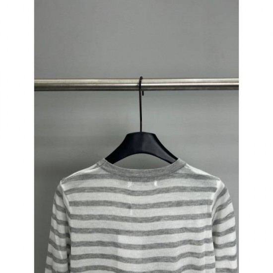 DIOR Stockinette jacket 2024FW Popular item in magazines and on the street DIOR Stockinette jacket 2024FW Popular item in magazines and on the street