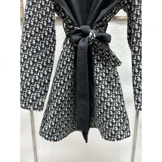 DIOR Dior coat 2024FW continues to attract attention DIOR Dior coat 2024FW continues to attract attention