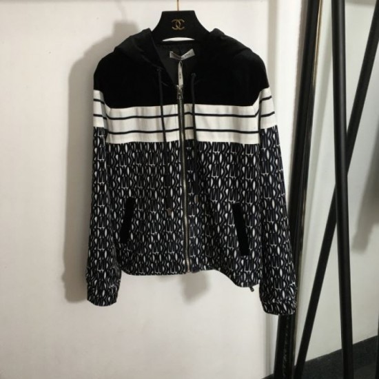 DIOR Top and bottom set 2024FW New item that is extremely popular DIOR Top and bottom set 2024FW New item that is extremely popular