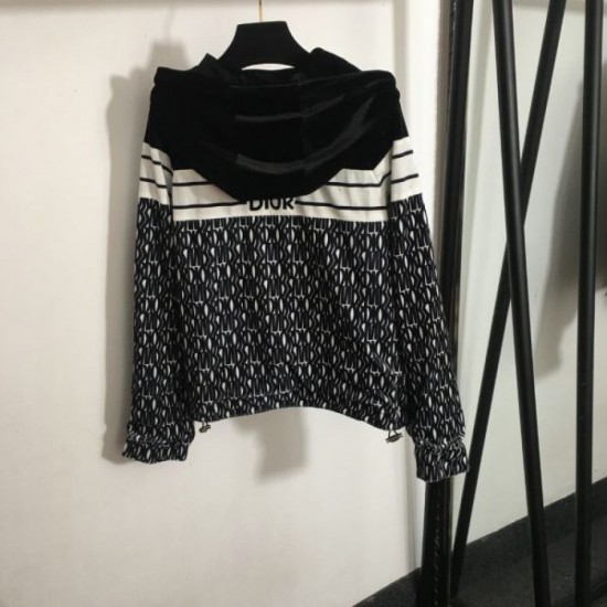 DIOR Top and bottom set 2024FW New item that is extremely popular DIOR Top and bottom set 2024FW New item that is extremely popular