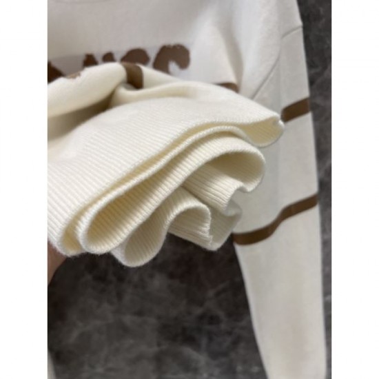 DIOR Sweater 2024FW For an elegant casual outfit DIOR Sweater 2024FW For an elegant casual outfit