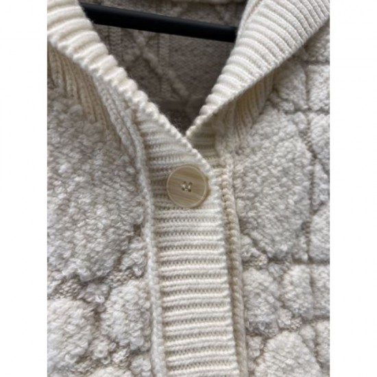 DIOR Dior Knit Cardigan 2024FW Fashion sense is skyrocketing! DIOR Dior Knit Cardigan 2024FW Fashion sense is skyrocketing!