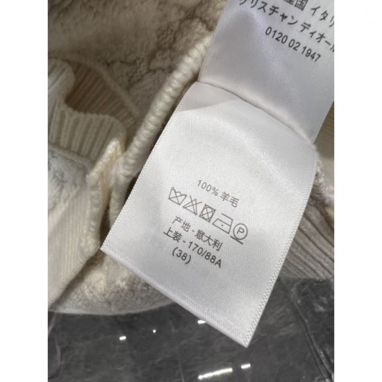 DIOR Dior Knit Cardigan 2024FW Fashion sense is skyrocketing! DIOR Dior Knit Cardigan 2024FW Fashion sense is skyrocketing!
