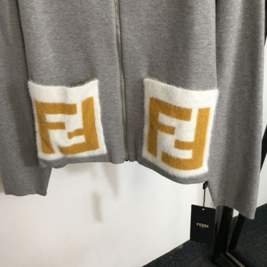 FENDI Knit Cardigan 2024FW Last Autumn/Winter Collection FENDI Knit Cardigan 2024FW Last Autumn/Winter Collection