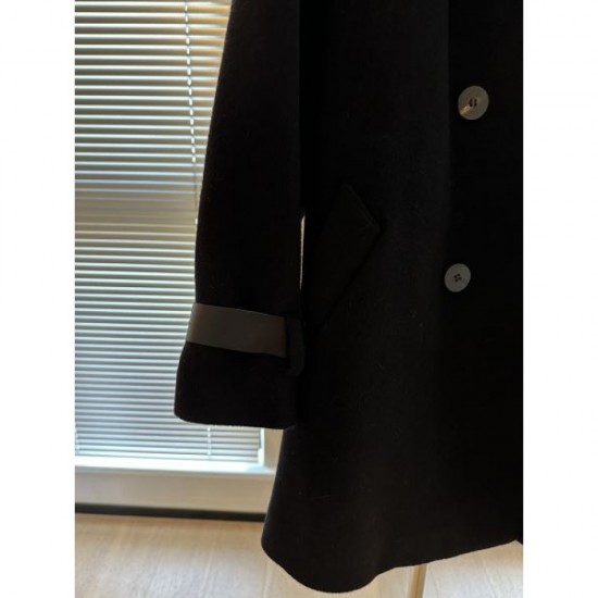 FENDI Coat 2024FW continues to be popular FENDI Coat 2024FW continues to be popular