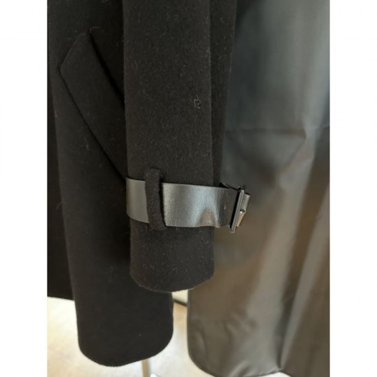 FENDI Coat 2024FW continues to be popular FENDI Coat 2024FW continues to be popular