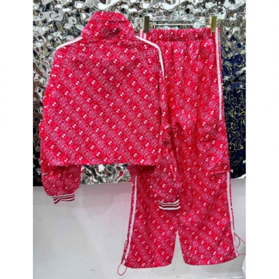 GUCCI Gucci top and bottom set 2024FW Item with perfect presence GUCCI Gucci top and bottom set 2024FW Item with perfect presence