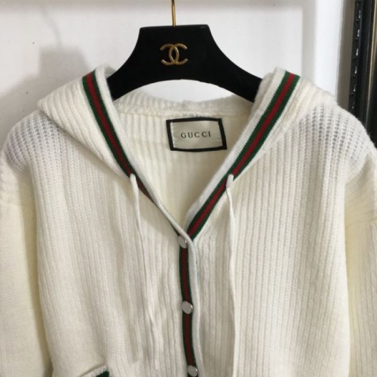 GUCCI Gucci Knit Cardigan 2024FW A style that can be used for a long time this winter GUCCI Gucci Knit Cardigan 2024FW A style that can be used for a long time this winter