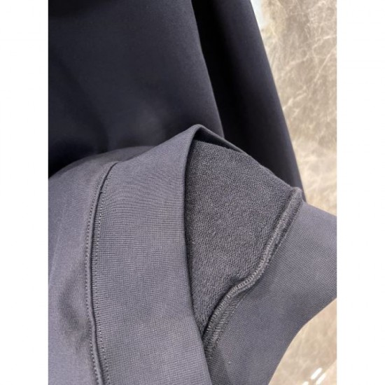 GUCCI Gucci Parka 2024FW Brand new item that can't wait for winter GUCCI Gucci Parka 2024FW Brand new item that can't wait for winter