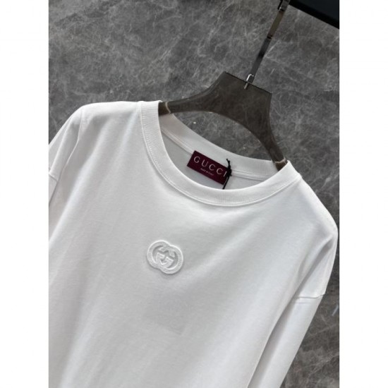 GUCCI Gucci long sleeve T-shirt 2024FW Simple style that looks great GUCCI Gucci long sleeve T-shirt 2024FW Simple style that looks great