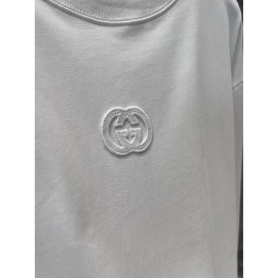 GUCCI Gucci long sleeve T-shirt 2024FW Simple style that looks great GUCCI Gucci long sleeve T-shirt 2024FW Simple style that looks great
