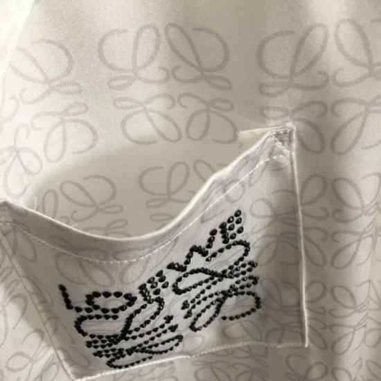 2024SS top and bottom set LOEWE Popular item in both magazines and the city 2024SS top and bottom set LOEWE Popular item in both magazines and the city