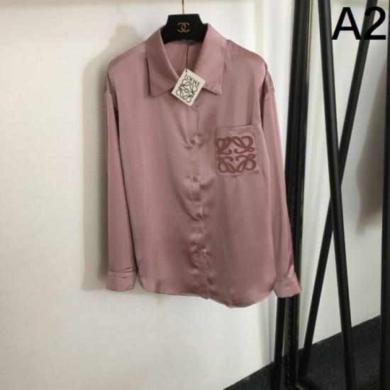 2024SS long sleeve shirt LOEWE continues to be a popular item 2024SS long sleeve shirt LOEWE continues to be a popular item