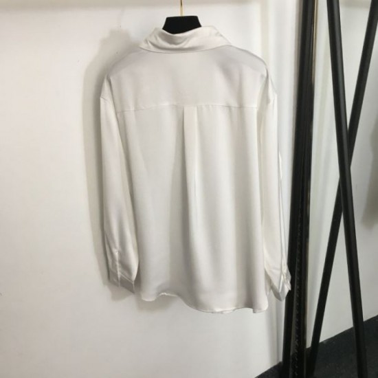 2024SS long sleeve shirt LOEWE continues to be a popular item 2024SS long sleeve shirt LOEWE continues to be a popular item