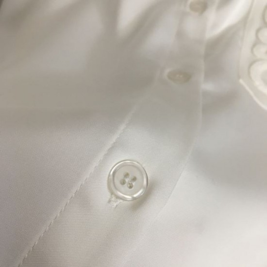 2024SS long sleeve shirt LOEWE continues to be a popular item 2024SS long sleeve shirt LOEWE continues to be a popular item