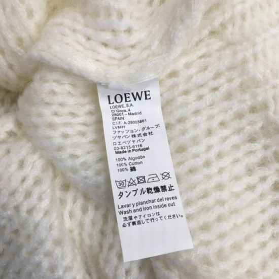 LOEWE Pullover Knit 2024FW Style that can be used for autumn LOEWE Pullover Knit 2024FW Style that can be used for autumn