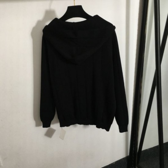 LOEWE Knit Set 2024FW A new fall item that is sure to be a hit this season LOEWE Knit Set 2024FW A new fall item that is sure to be a hit this season