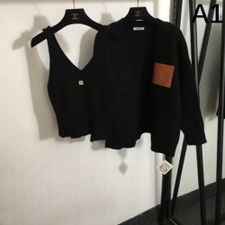 LOEWE Knit Set 2024FW A must-have item this fall