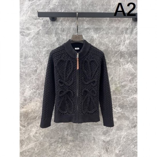 LOEWE Knit Cardigan 2024FW A must-see fall/winter item for fans LOEWE Knit Cardigan 2024FW A must-see fall/winter item for fans