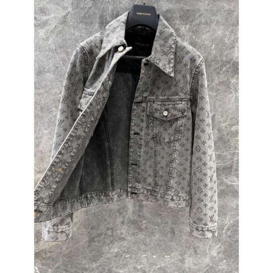 LOUIS VUITTON Louis Vuitton denim coat 2024FW Make me look mature LOUIS VUITTON Louis Vuitton denim coat 2024FW Make me look mature