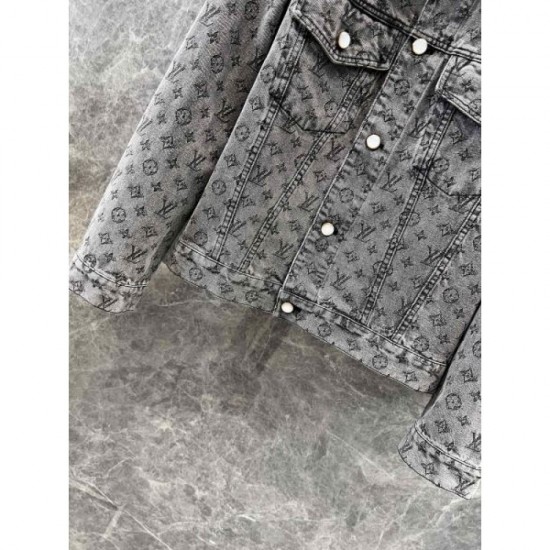 LOUIS VUITTON Louis Vuitton denim coat 2024FW Make me look mature LOUIS VUITTON Louis Vuitton denim coat 2024FW Make me look mature