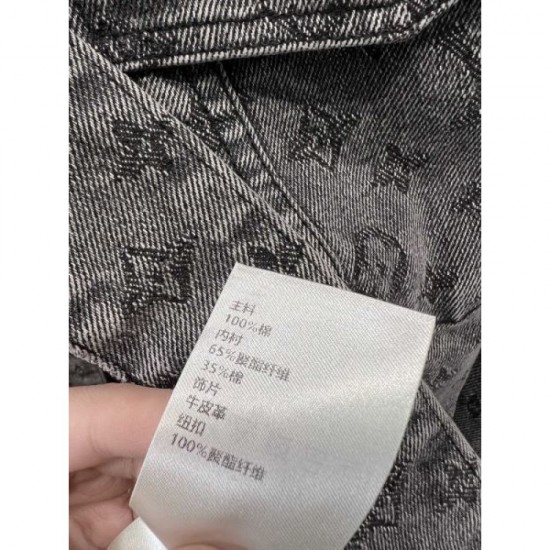 LOUIS VUITTON Louis Vuitton denim coat 2024FW Make me look mature LOUIS VUITTON Louis Vuitton denim coat 2024FW Make me look mature