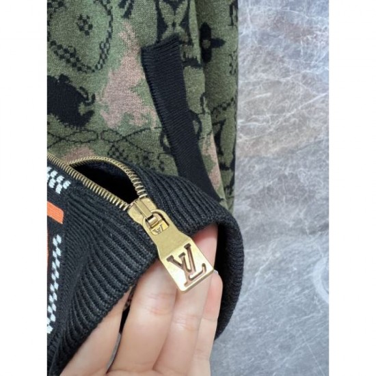 LOUIS VUITTON Louis Vuitton blouson coat 2024FW looks cool and stylish LOUIS VUITTON Louis Vuitton blouson coat 2024FW looks cool and stylish