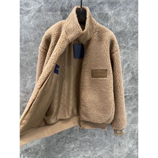 LOUIS VUITTON Louis Vuitton coat 2024FW Full of fashion sense LOUIS VUITTON Louis Vuitton coat 2024FW Full of fashion sense