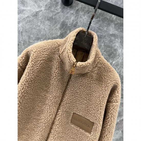 LOUIS VUITTON Louis Vuitton coat 2024FW Full of fashion sense LOUIS VUITTON Louis Vuitton coat 2024FW Full of fashion sense