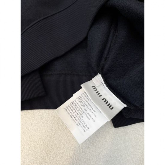 2024SS Pullover MIU MIU Published in Magazine Made in Japan 2024SS Pullover MIU MIU Published in Magazine Made in Japan
