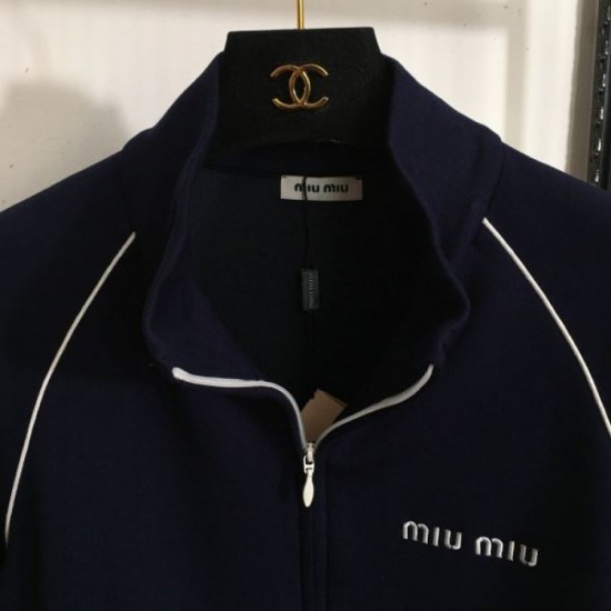 MIU MIU Top and bottom set 2024FW full of trendy feeling MIU MIU Top and bottom set 2024FW full of trendy feeling