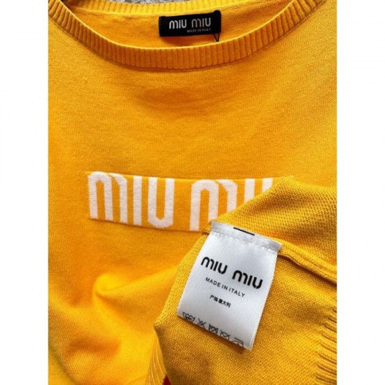 MIU MIU Miu Miu Pullover Knit 2024FW New Favorite Celebrities MIU MIU Miu Miu Pullover Knit 2024FW New Favorite Celebrities