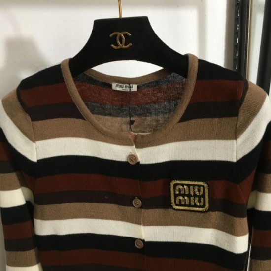 MIU MIU Miu Miu Knit Cardigan 2024FW New Arrival in Autumn/Winter MIU MIU Miu Miu Knit Cardigan 2024FW New Arrival in Autumn/Winter