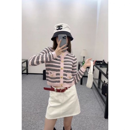MIU MIU Knit Cardigan 2024FW Popular overseas item MIU MIU Knit Cardigan 2024FW Popular overseas item